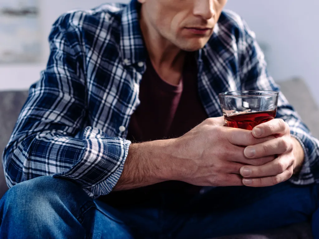 Tips for Handling Difficulties With Alcohol Abuse