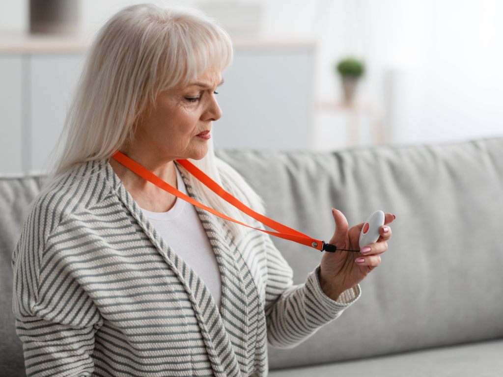 Best Personal Alert Technologies for Seniors